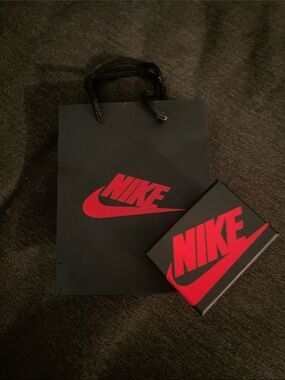 Nike mini gift Bag & Box